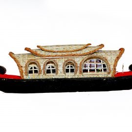 houseboat