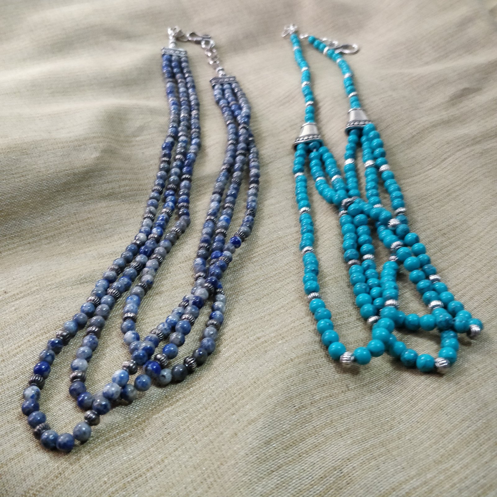 Semi-precious stones Neckpiece